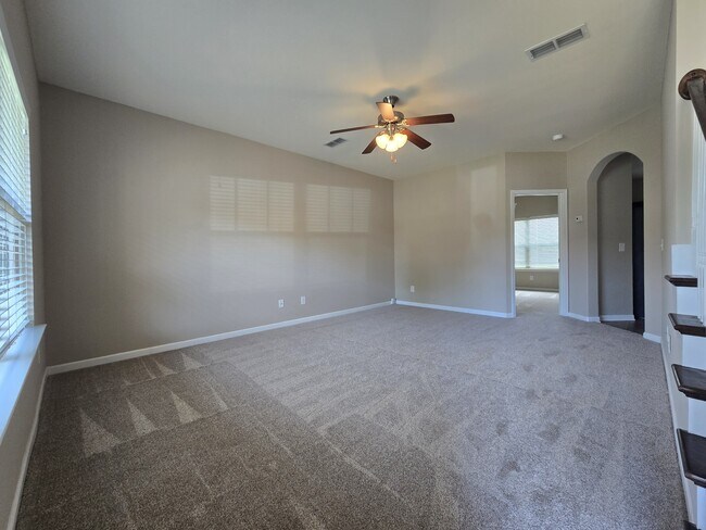 Foto del edificio - 8007 Tiger Ct