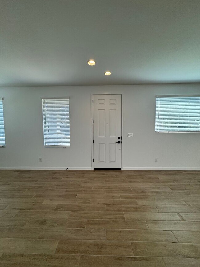 Foto del edificio - BRAND NEW HOME IN UNION PARK AT NORTERRA I...