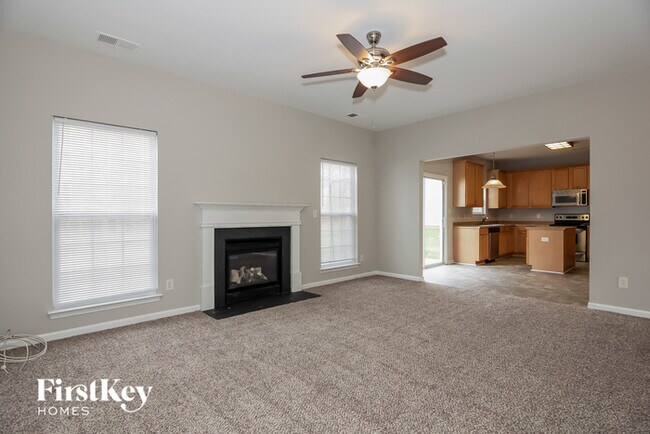 Foto del edificio - 1215 Oakdale Commons Ct