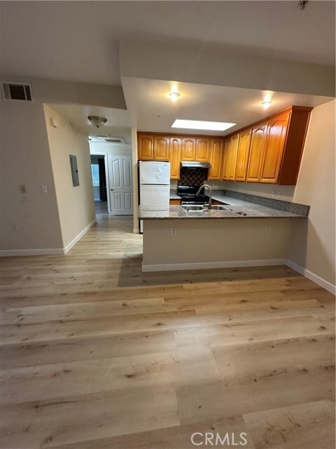 Building Photo - 17888 Alburtis Ave
