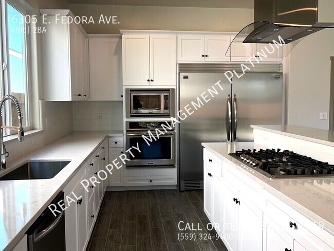 Building Photo - 6305 E Fedora Ave
