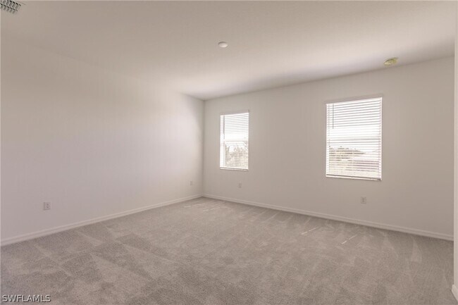 Foto del edificio - 2920 Blossom Wy