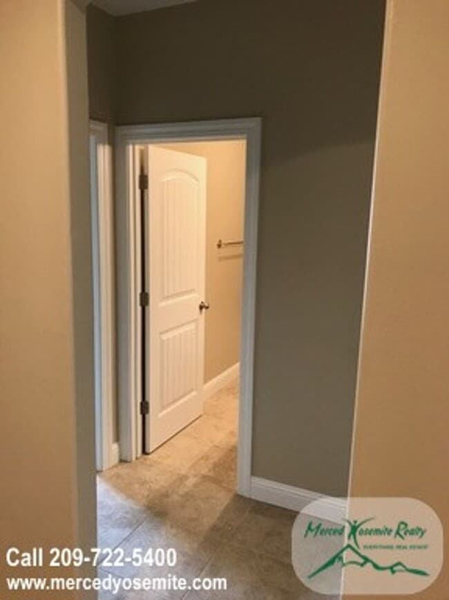 Building Photo - $100 discount for 2 year lease! Appointmen...