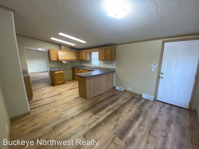 Foto del edificio - 3 br, 2 bath House - 4600 Blue Rock St