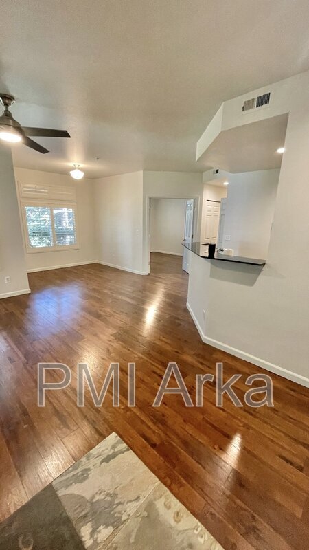 Building Photo - 2172 Newport Way NW