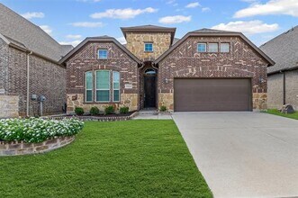 Building Photo - 3804 Carmel Hills Dr