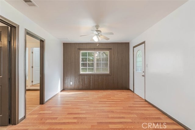 Foto del edificio - 13333 Gladstone Ave