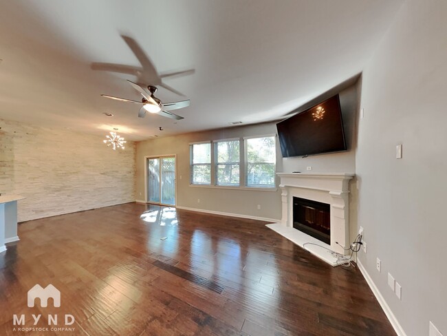 Foto del edificio - 1613 Trailview Way NE