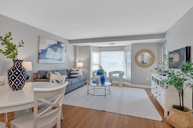 Photo - Watermill Place Apartment