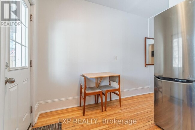 Building Photo - 52 St Andrew St