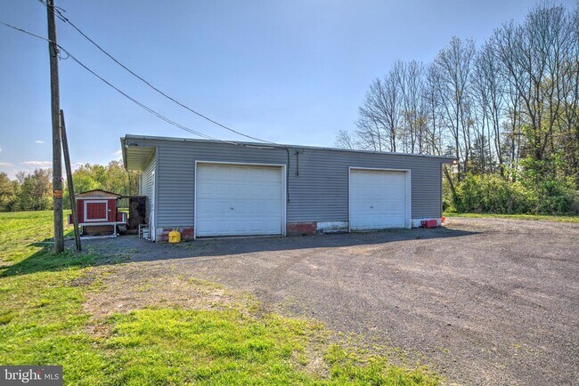 Building Photo - 4334 Durham Rd