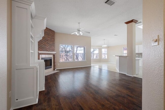 Foto del edificio - 1008 Chippewa