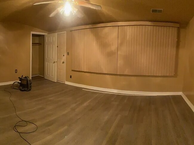 Foto del edificio - 1302 E Downey Ave