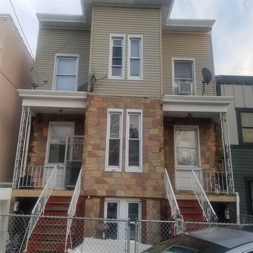 260 ster Ave, Jersey City, NJ 07307 House Rental in Jersey City