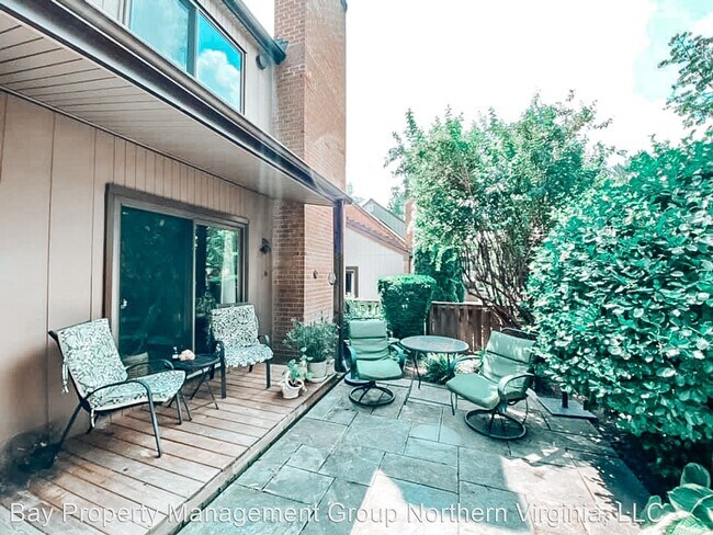 Building Photo - 3 br, 2 bath House - 1413 Green Run Ln