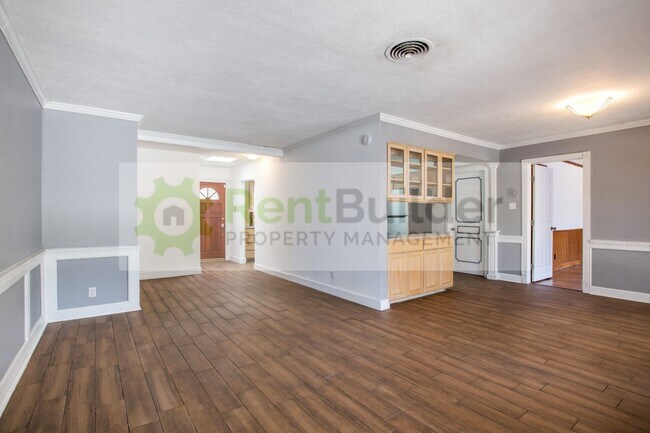 Building Photo - CALL US TODAY AT (505) 808-6467 TO SCHEDULE A CONVENIENT SHOWING