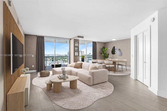 Foto del edificio - 10 Venetian Way