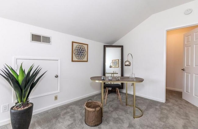 Building Photo - 2528 Yerba Hills Ct