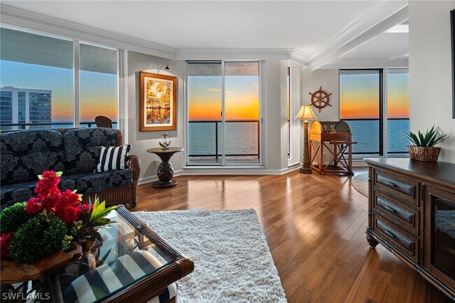 Foto del edificio - 4901 Gulf Shore Blvd N