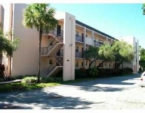 Primary Photo - 485 N Pine Island Rd