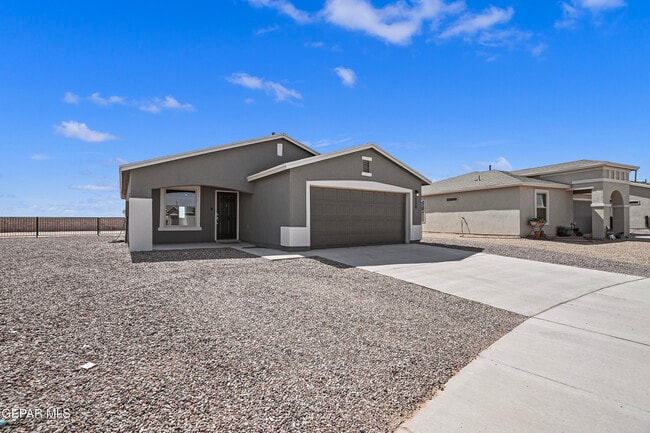 Building Photo - 1056 Nalito Beltran Pl