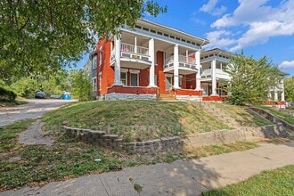 Building Photo - 3224-3226 E 8th St