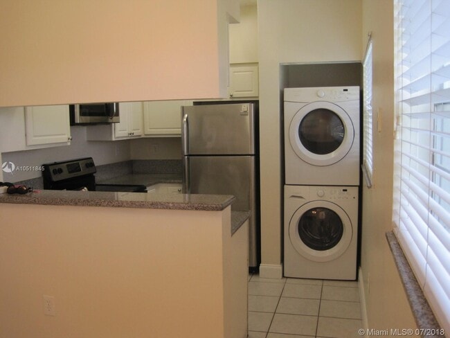 Building Photo - 1851 NW 96th Ter