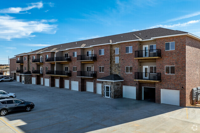 Foto del edificio - Wilderness Hills South Apartments