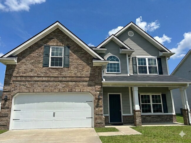 Foto del edificio - 651 Red Oak Ln