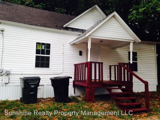 Primary Photo - 717 S Mebane St