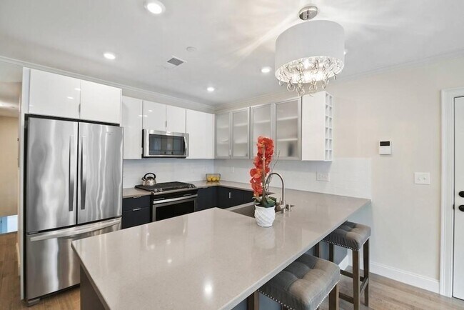 Foto del edificio - 312 Sumner St