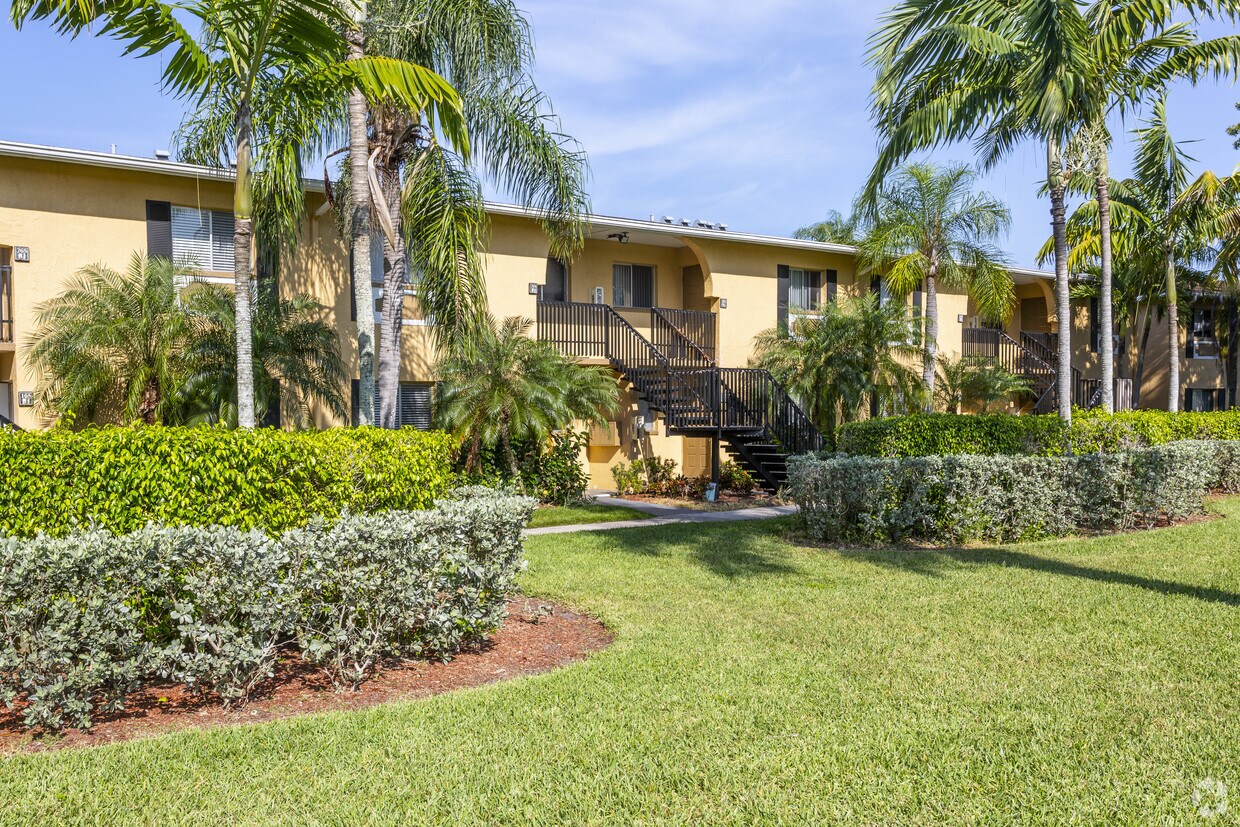 homes for rent in fort myers fl 33907 homes com
