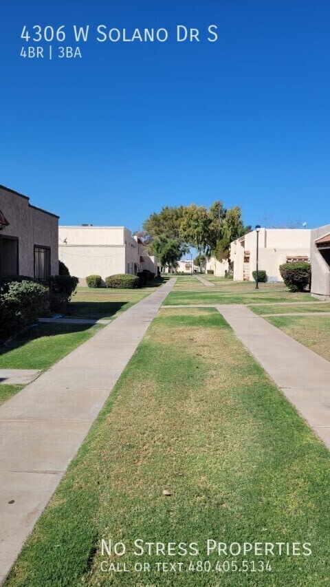 Building Photo - 4306 W Solano Dr S