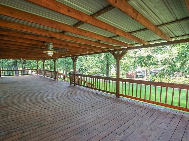 Foto del edificio - 20501 Shore Breeze Ln