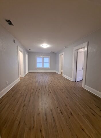 Building Photo - 208 E Park St