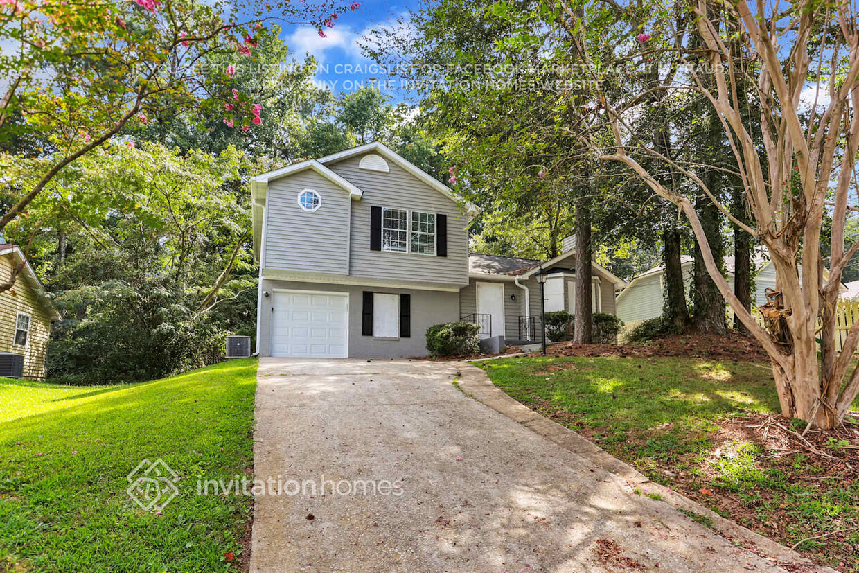 Foto principal - 3728 Adamsville Dr SW