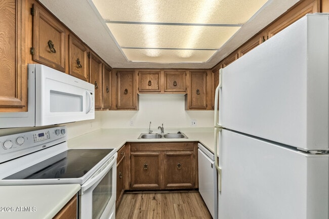 Building Photo - 3002 N 70th St