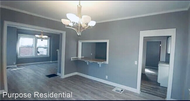Building Photo - 5 br, 3 bath House - 328 Spruce Ave
