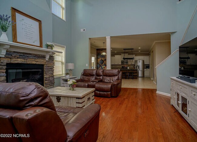 Building Photo - 205 Holmes Point Ct