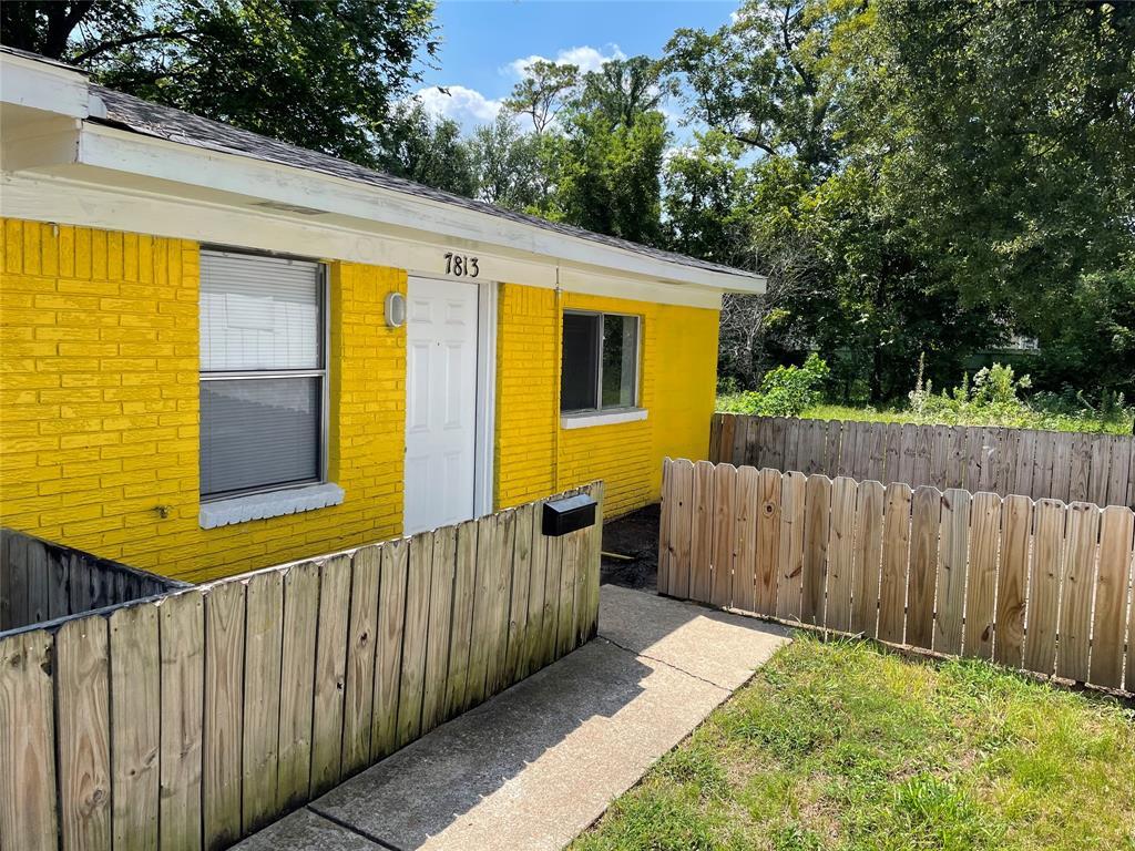 7813 Glass St, Houston, TX 77016 Apartment for Rent in Houston, TX