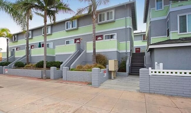Foto del edificio - 153 Palm Ave