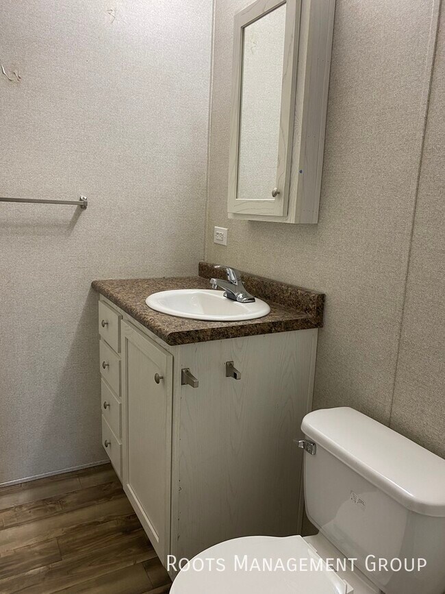 Building Photo - Home Available to Lease - Apply Today!