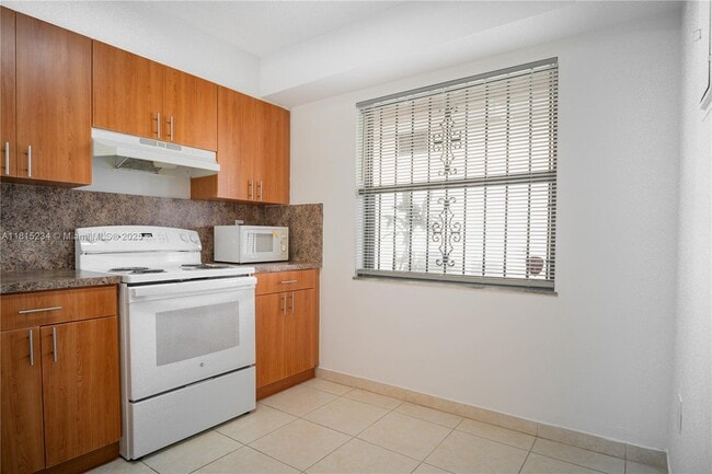 Foto del edificio - 5851 W 20th Ave