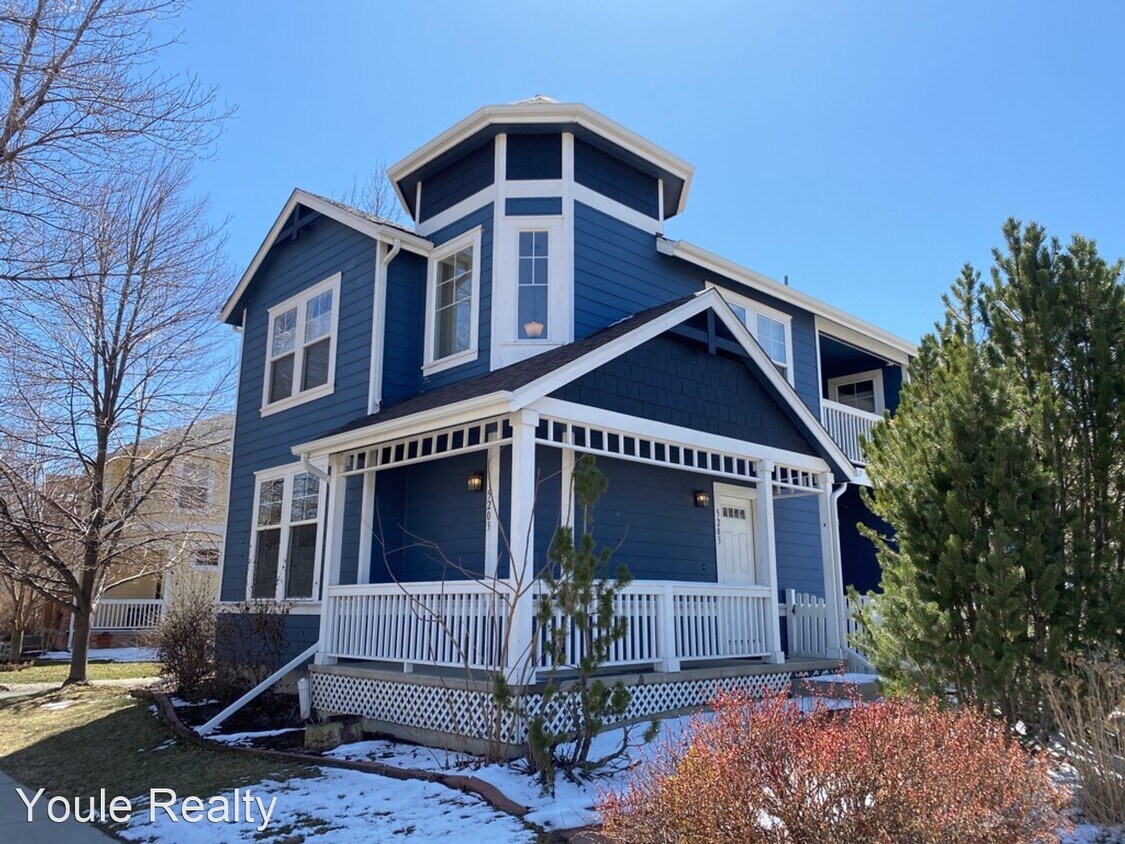 3 br, 2.5 bath House 5203 Cornerstone Dr House for Rent in Fort