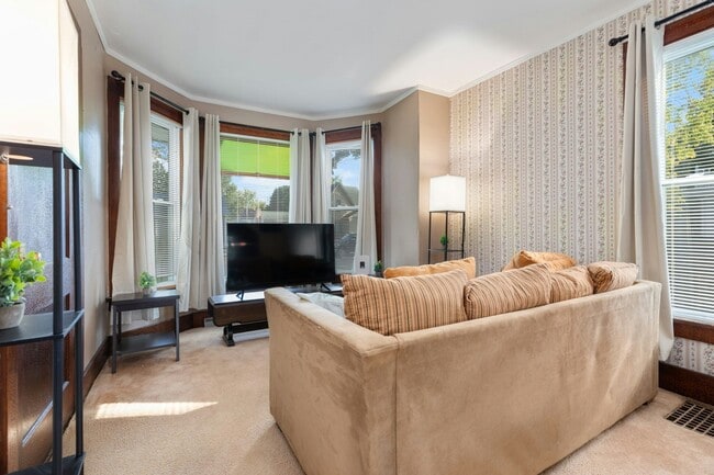 Foto del edificio - 511 S 3rd St