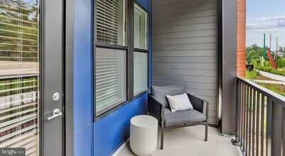 Building Photo - 4851 Ellin Rd