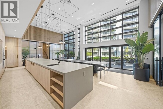 Photo du bâtiment - 6600 Minoru Blvd