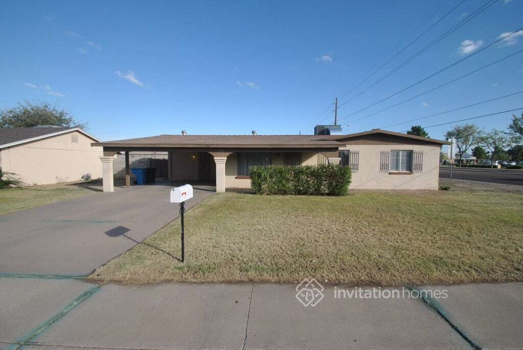 Primary Photo - 3502 W Voltaire Ave