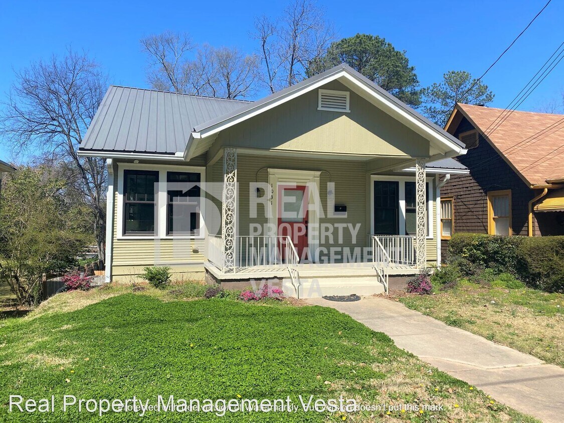 Primary Photo - 3 br, 2 bath House - 1031 Adams St