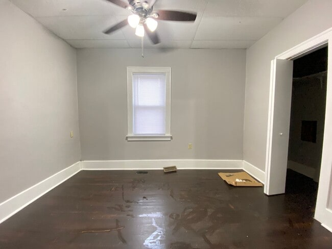 Foto del edificio - 2240 White Oak Ave